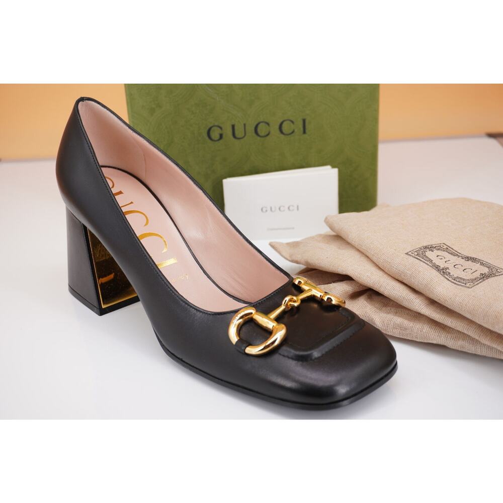 Gucci Black Leather Horsebit Block Heel Pumps with Gold Hardware
